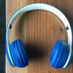 Solo beats wilderness headphones